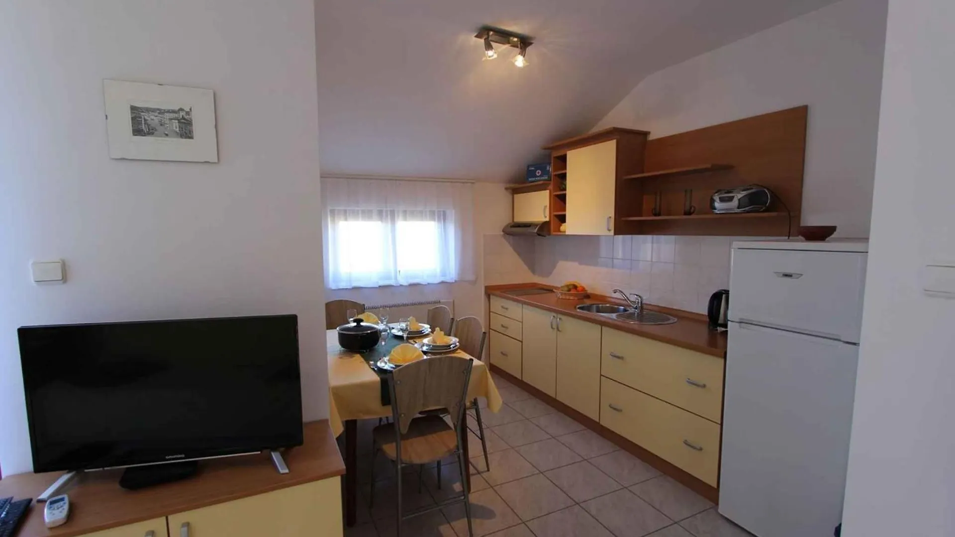 Apartment In Malinska - Insel Krk 53373 Croatia