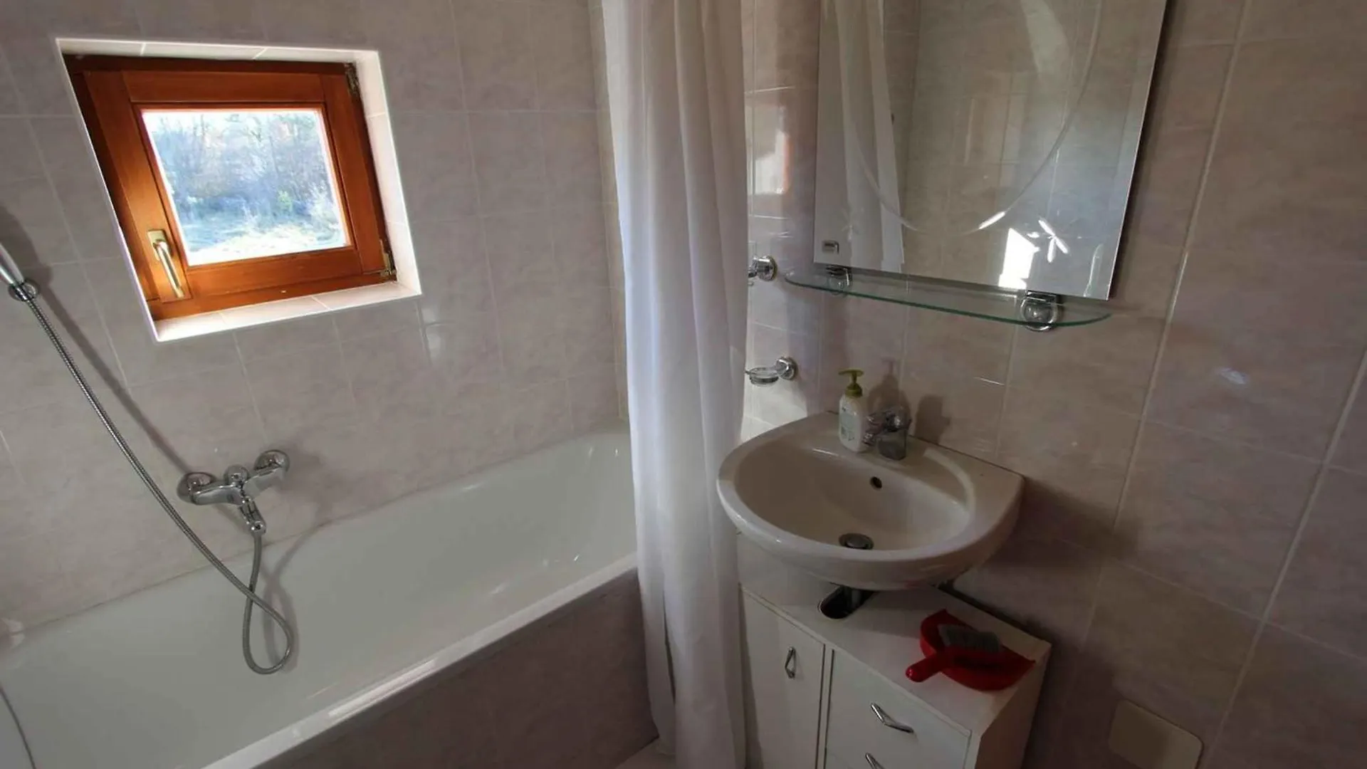 Apartment In Malinska - Insel Krk 53373