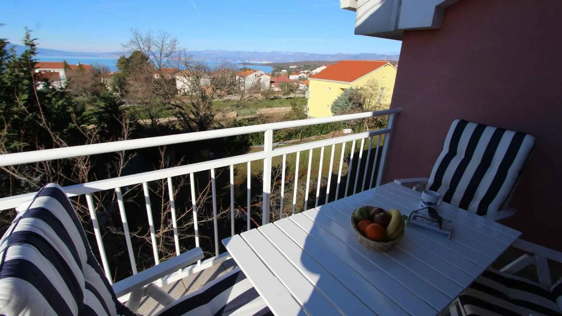 Apartment In Malinska - Insel Krk 53373